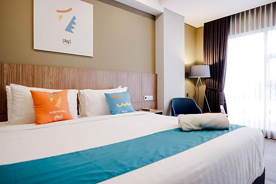 Sans Hotel Puri Indah Jakarta
