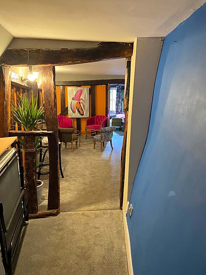 The Hole In The Wall