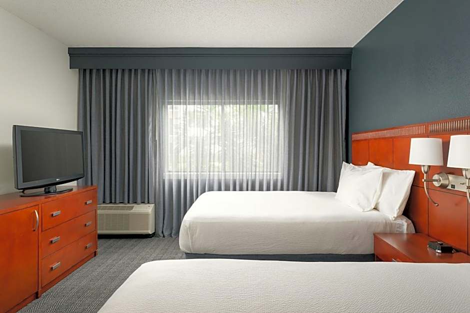 Courtyard by Marriott Melbourne West