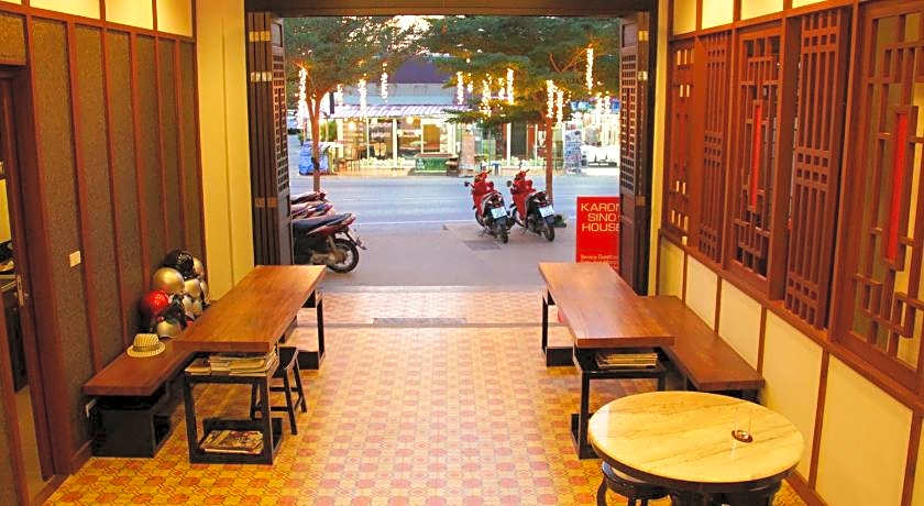 Karon Sino House