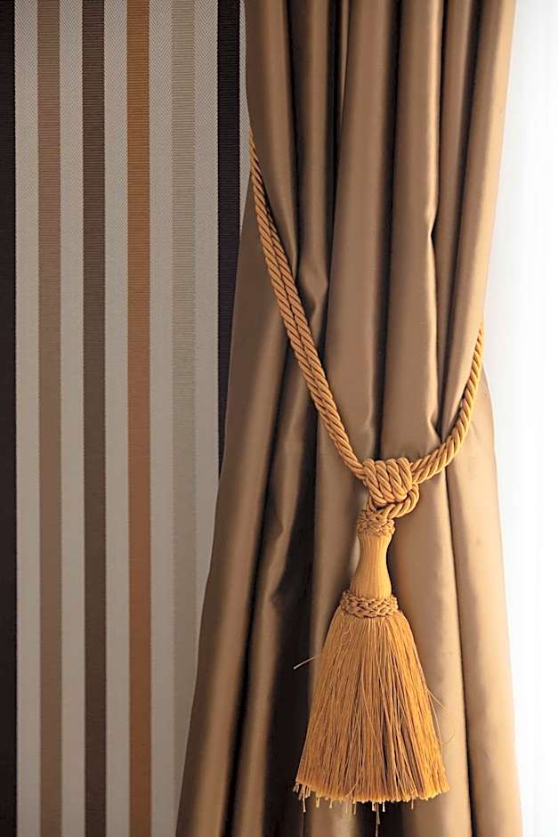 Maison Astor Paris Curio Collection by Hilton