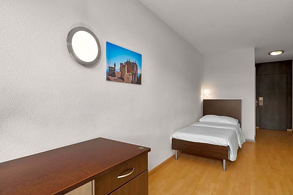 Neuchâtel City Hôtel - Self Check-In