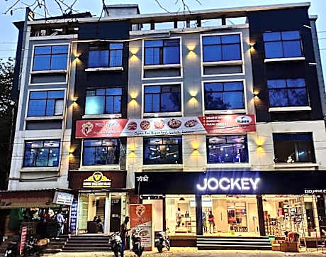 HOTEL VALLABH VILAS