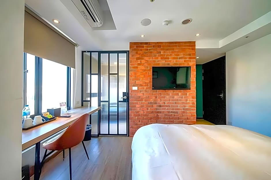 Photo 1 of 50 of Hotel East Taichung