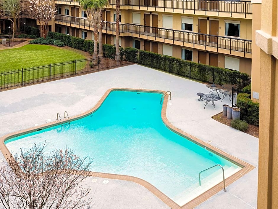Comfort Suites Baton Rouge South I-10