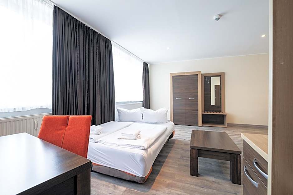 home Hotel