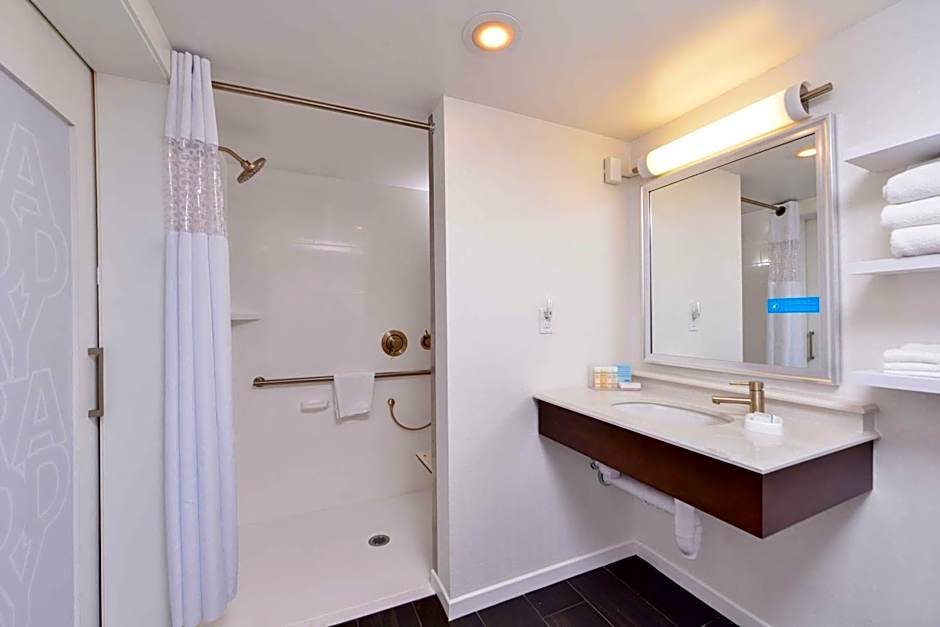 Hampton Inn By Hilton Seattle-Airport