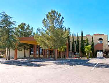 Mariposa Hotel