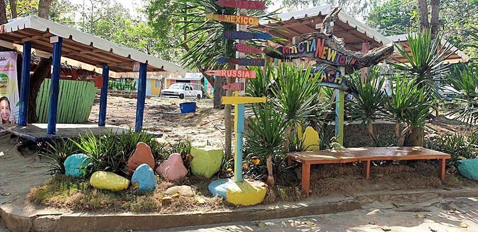 Mactan Newtown Condo with Garden and Ocean View 8NEWTOWN BLVD