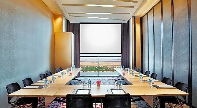 AlRayyan Hotel Doha - Curio a collection by Hilton