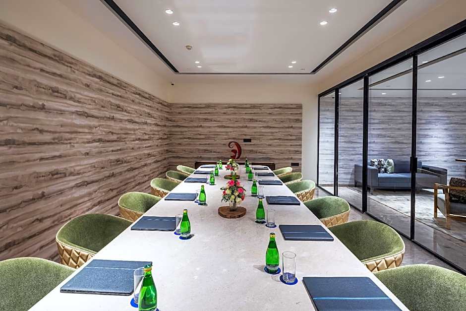 Radisson Blu Mumbai International Airport