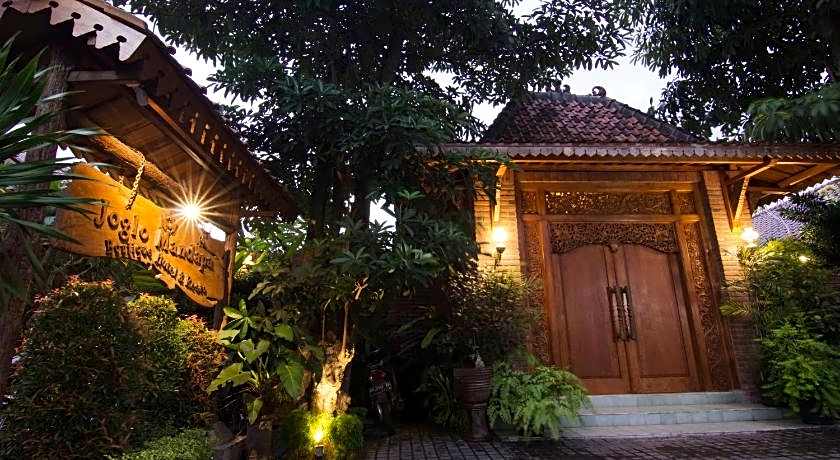 Joglo Mandapa Boutique Hotel