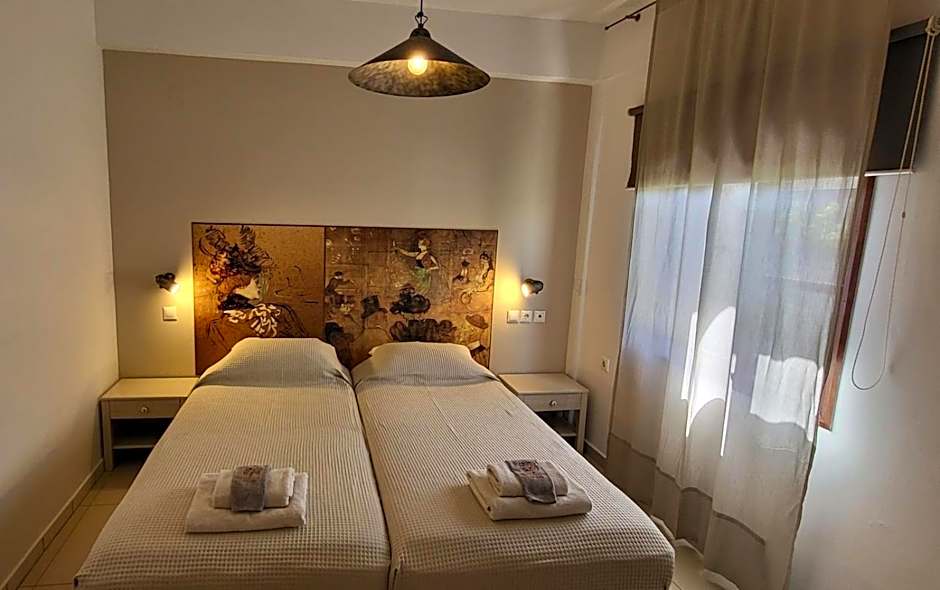 Tree of Life Art Hotel