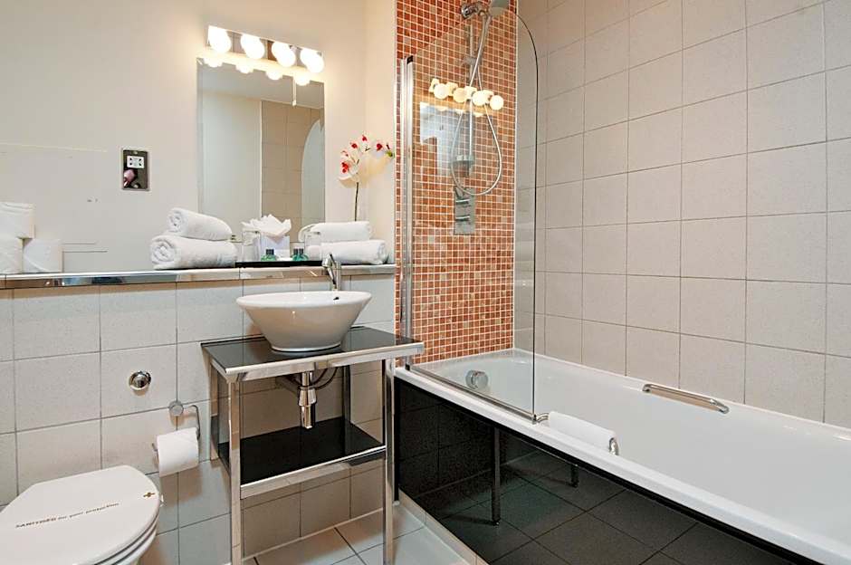 Grand Plaza Serviced Apartments