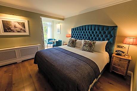 Deluxe Double - Garden Wing