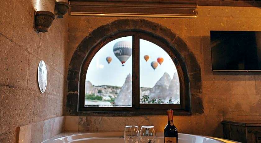 Goreme Valley Cave House
