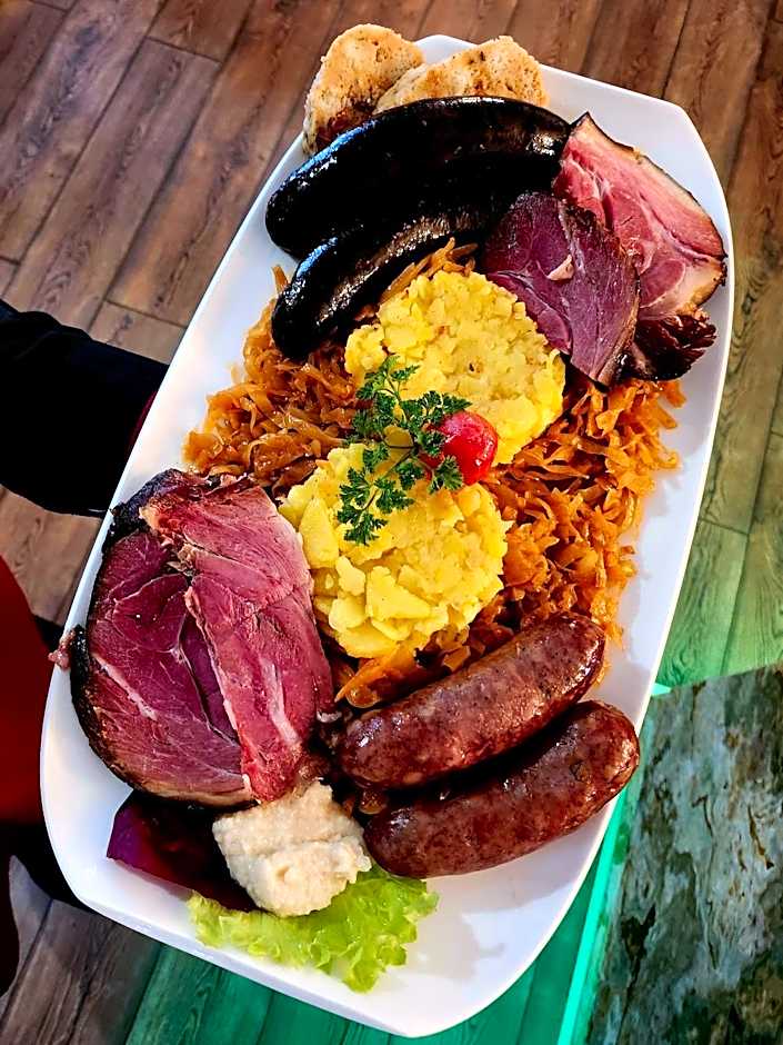 Hotel & Restoran Dvorac Gjalski