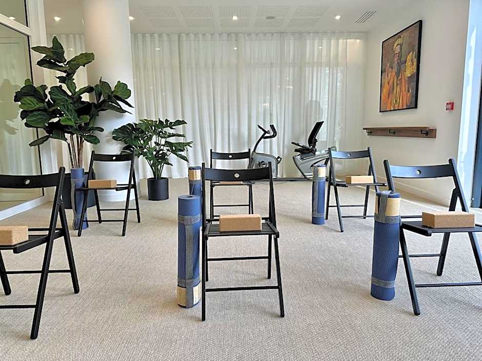 RESIDENCE SERVICES MONTANA Paris Clichy