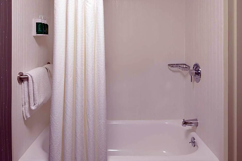 Courtyard by Marriott Lynchburg