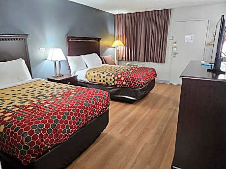 2 Double Beds, Smoking