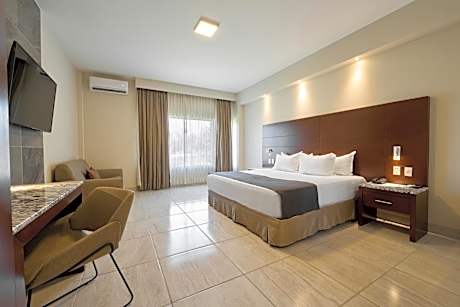 Deluxe Junior Suite