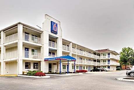 Motel 6-Linthicum Heights, MD - BWI Airport