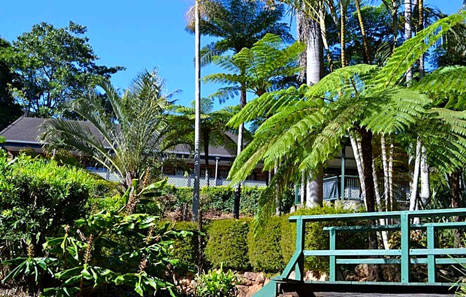 Montville Mountain Inn Resort