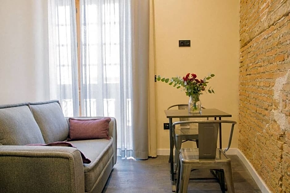 Apartamentos Naitly Málaga Teatro Romano