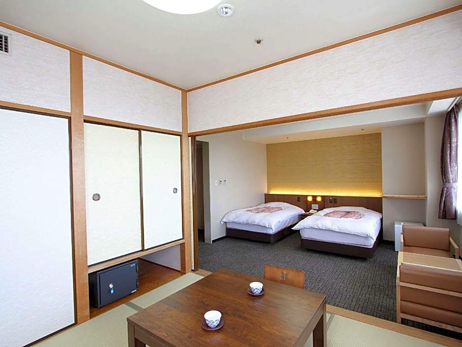 Wan Wan Paradise Nara Ikoma