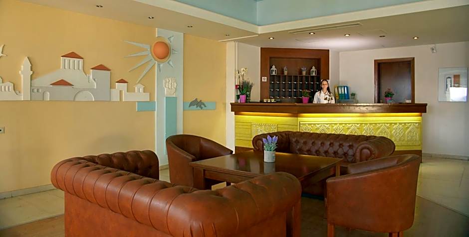 Antikyra Beach Hotel