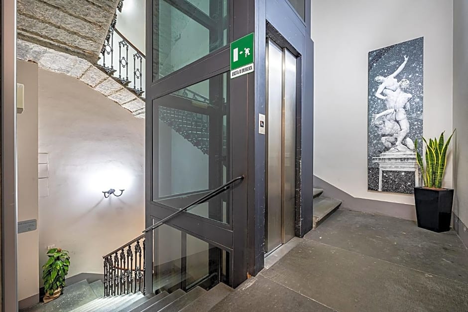 Martelli 6 Suite & Apartments