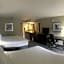 Holiday Inn Express & Suites Fayetteville University of Arkansas Area By IHG