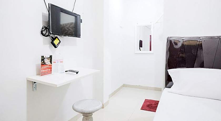 RedDoorz near Jalan Perintis Kemerdekaan Lampung