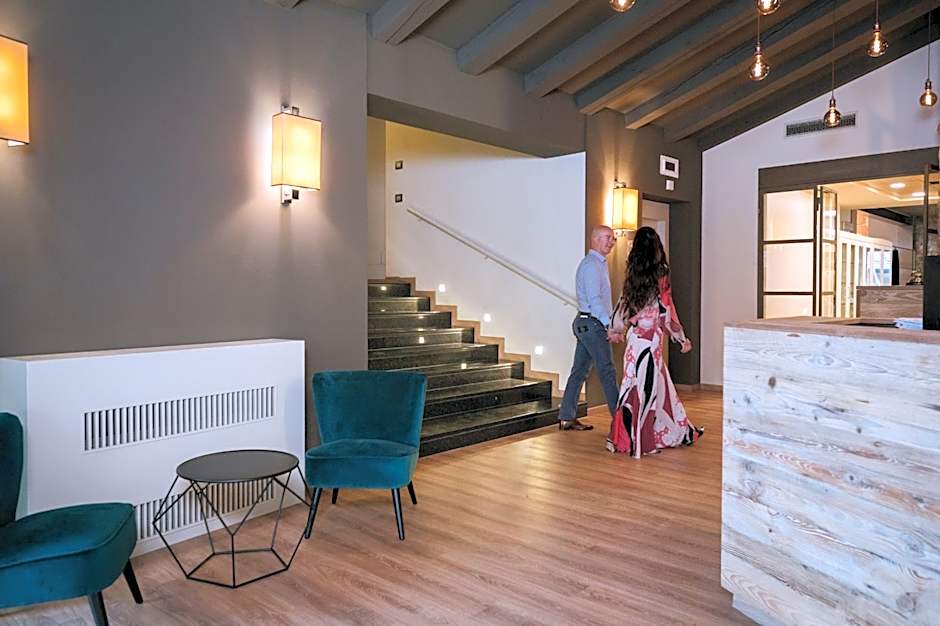 Lake Hotel di Pisogne