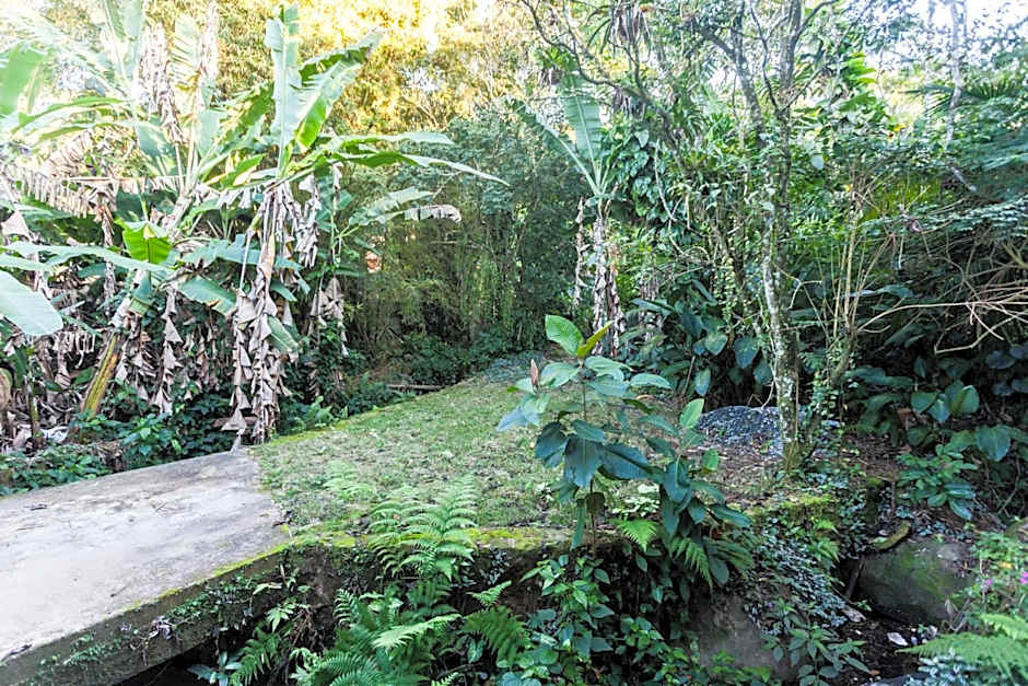 Pousada Quatro Estacoes