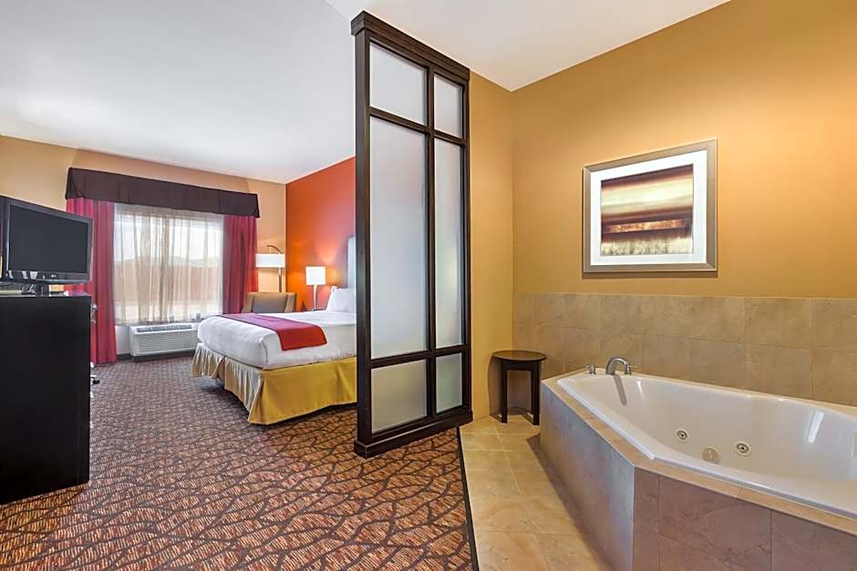 Holiday Inn Express and Suites Alpine By IHG