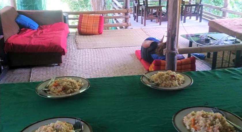 Hill Tribe Art House (Lahu & Akha Homestay)