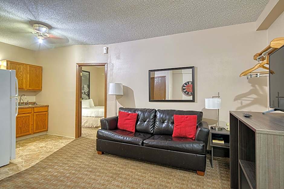 Super 8 by Wyndham Sturgis