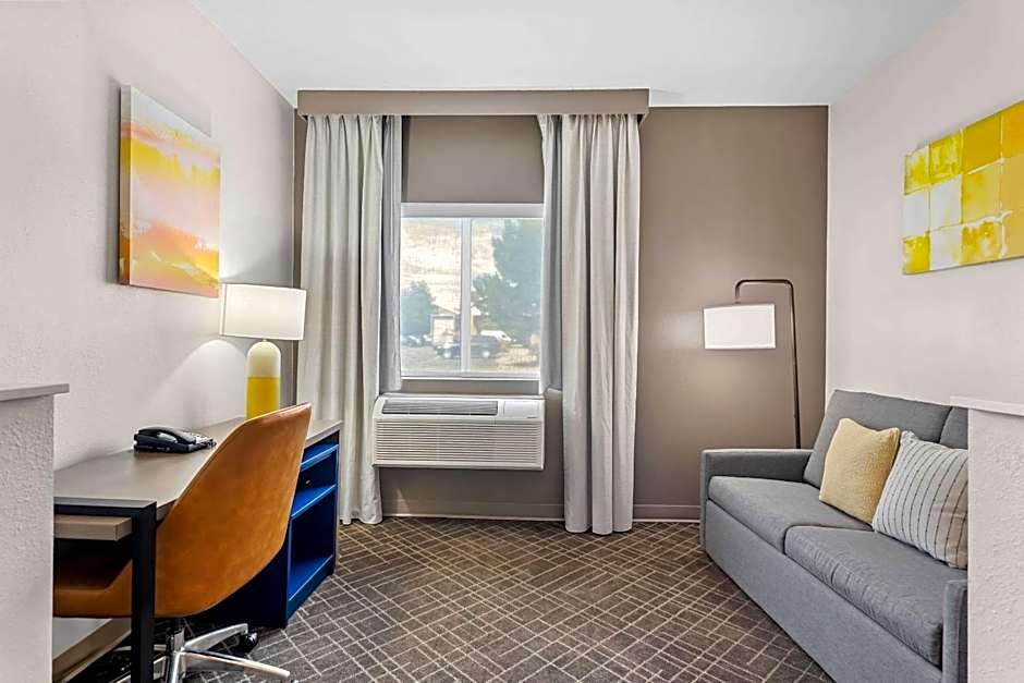 Comfort Suites Denver North - Westminster