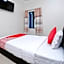 OYO 714 Arina Hotel