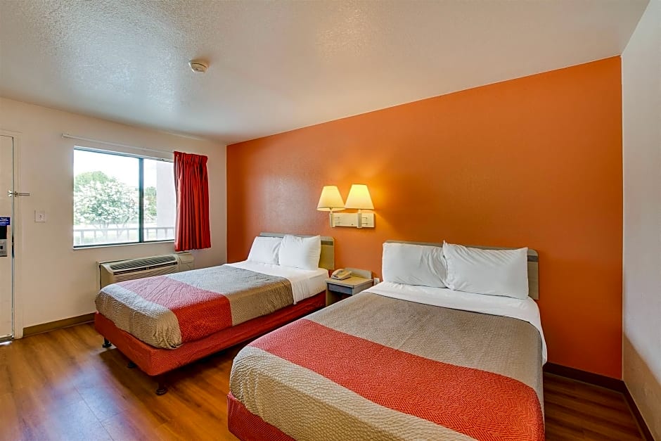Motel 6 Columbia, SC - West