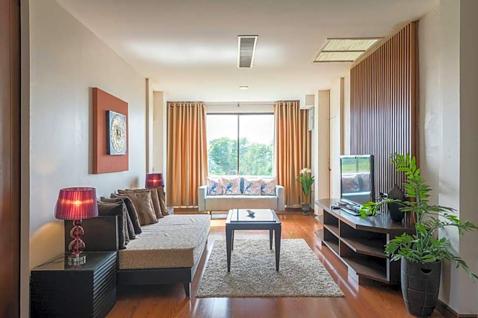 โรงแรมวิลลา พาราดี