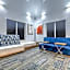 Holiday Inn Express Hotel & Suites Marshall By IHG