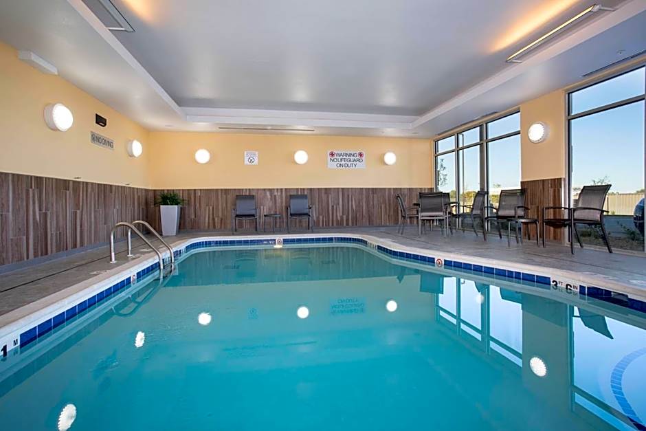 Fairfield Inn & Suites by Marriott Burlington