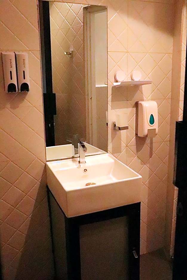 Miracle City Inn Hostel