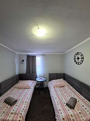 Twin Room with Bathroom