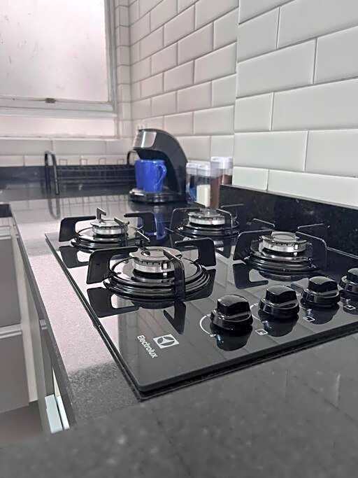 “Estúdio 116” - Espaço Gourmet próximo da praia.