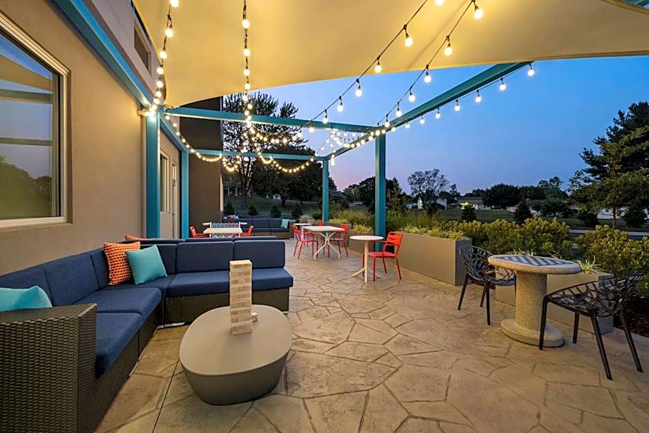 Tru by Hilton Martinsburg