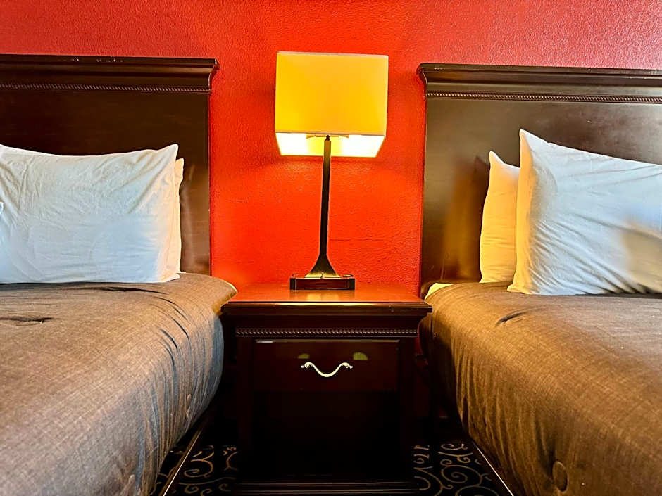 FairBridge Inn Express Hiawatha