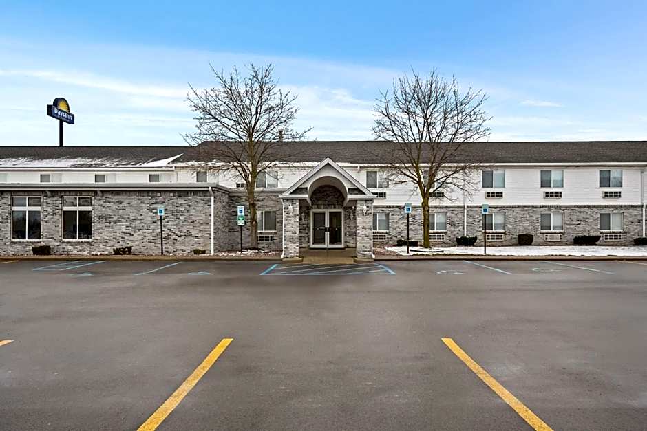 Days Inn by Wyndham Imlay City